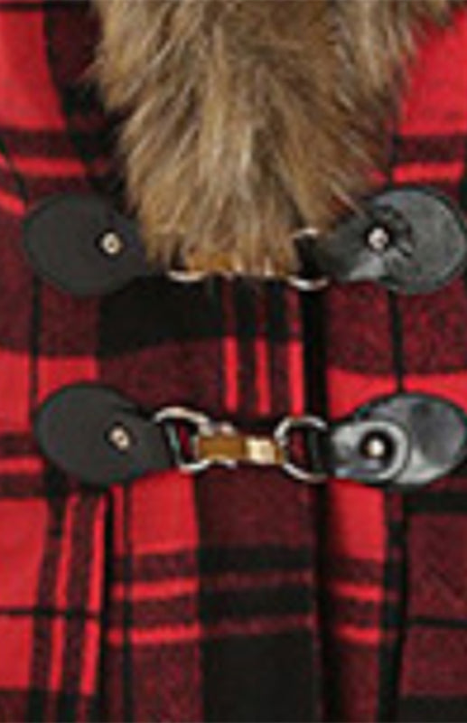 A Hooded Fur Coat With Alloy Buttons And Long Sleeves Of Plaid