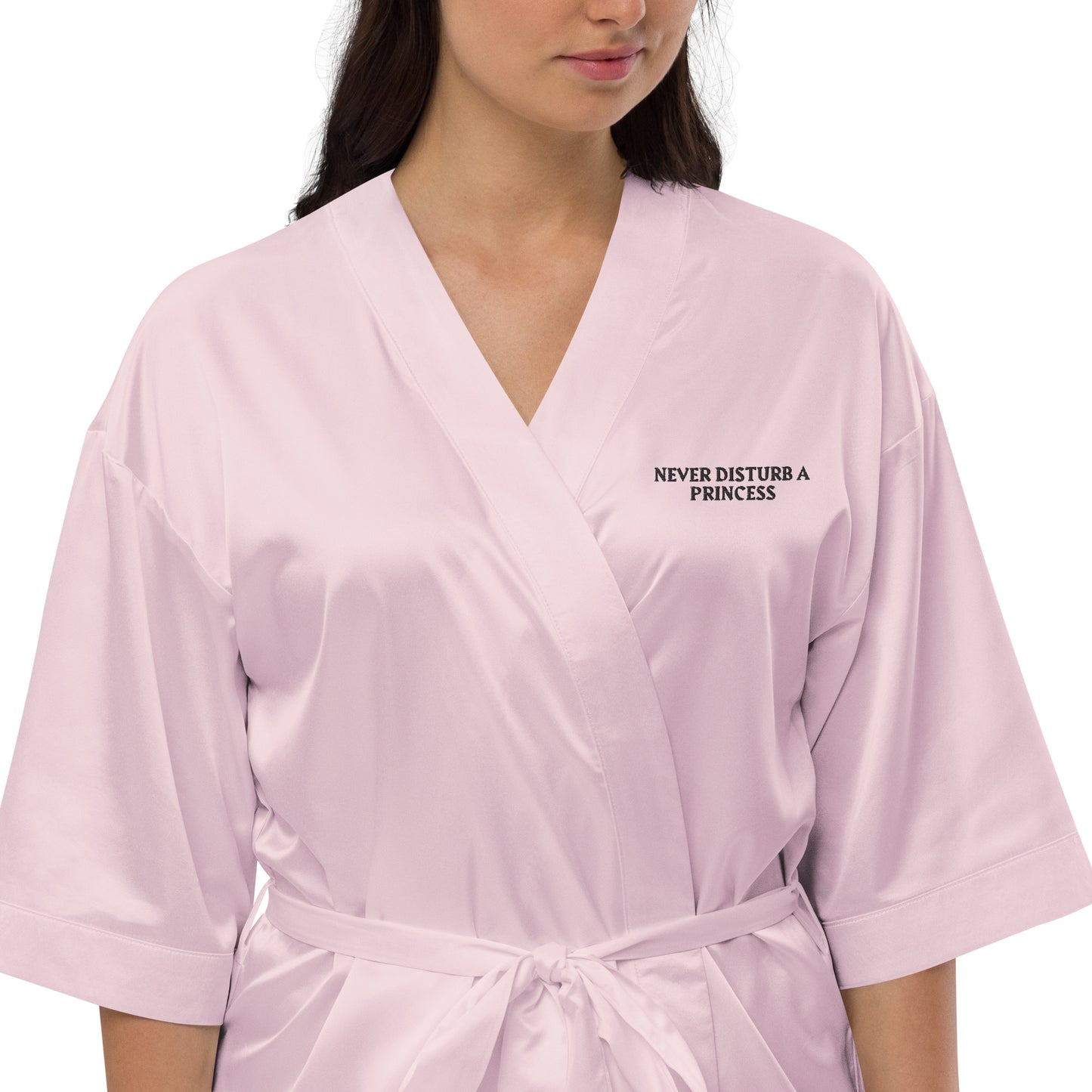 NEVER DISTURB A PRINCESS Satin robe